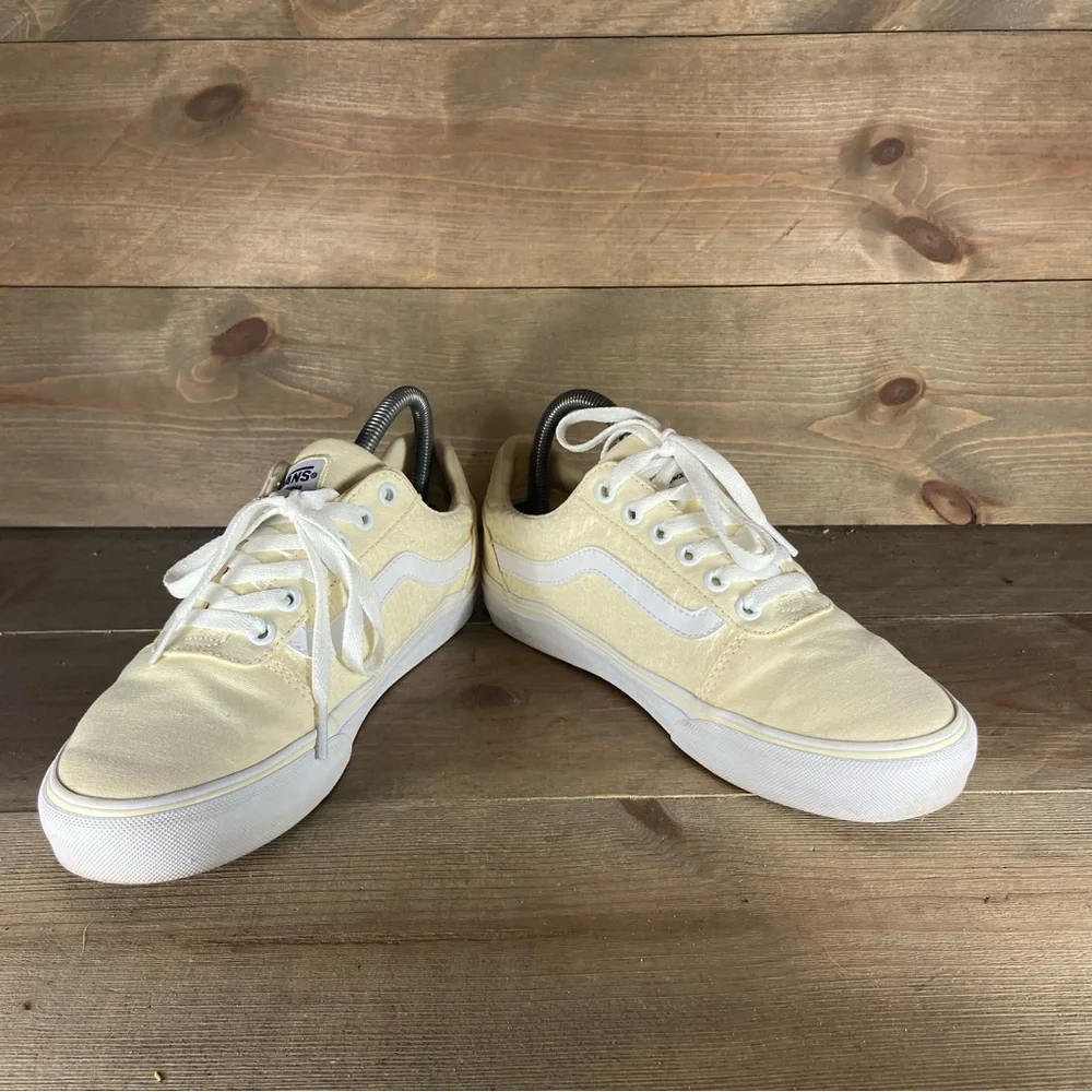 Vans old skool Womens size 7 shoes yellow athletic deluxe comfort skate sneakers